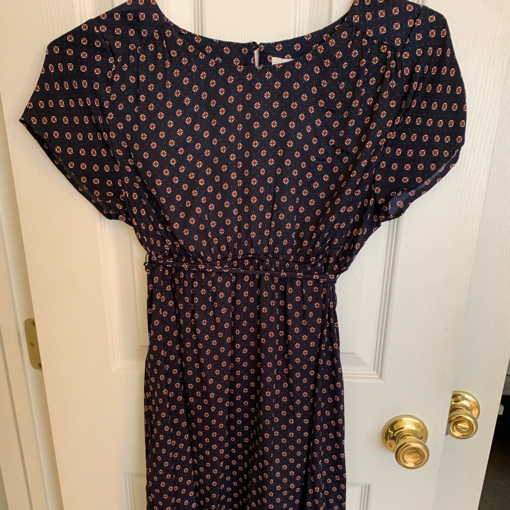 Perfect condition! Cute maternity dress!